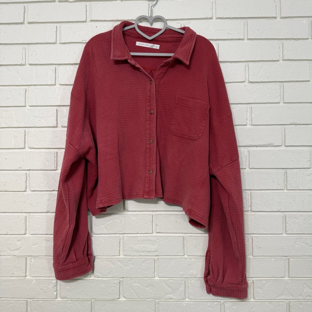 Altar’d State Waffle Knit Cropped Button Up – Women’s XXL